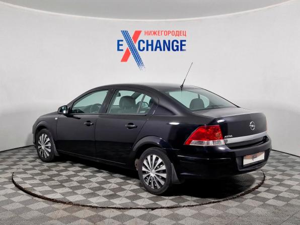 Opel Astra H Рестайлинг с пробегом 2011 года, цена 639 000 рублей, 142768 км, седан, Автокод Объявления