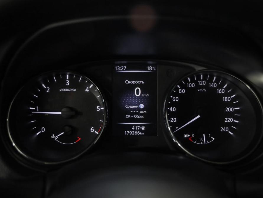 Nissan X-Trail III Рестайлинг Санкт-Петербург  - изображение 14