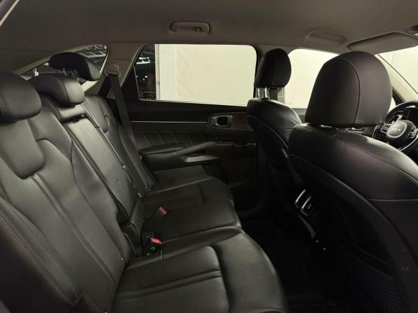 Kia Sorento IV с пробегом 2022 года, цена 3 799 000 рублей, 104626 км, внедорожник, Автокод Объявления