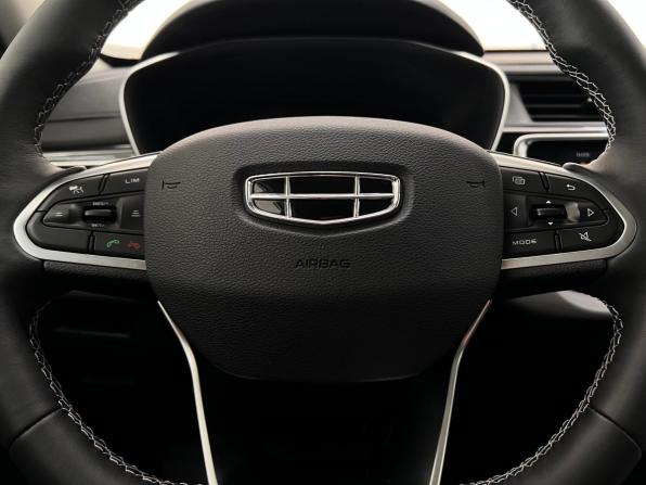 Geely Atlas Pro с пробегом 2024 года, цена 2 450 000 рублей, 23512 км, внедорожник, Автокод Объявления