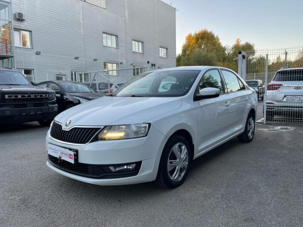Skoda Rapid I Рестайлинг с пробегом 2019 года, цена 1 464 000 рублей, 76905 км, лифтбек, Автокод Объявления
