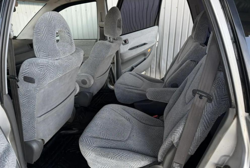 Mitsubishi Space Wagon III Киров  - изображение 15