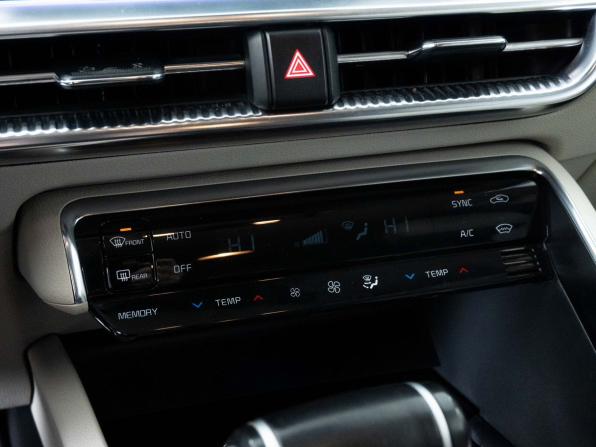Kia K5 III с пробегом 2021 года, цена 2 388 000 рублей, 146500 км, седан, Автокод Объявления