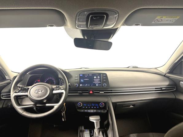 Hyundai Elantra VII (CN7) с пробегом 2021 года, цена 1 590 000 рублей, 182402 км, седан, Автокод Объявления