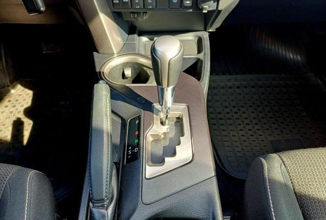 Toyota RAV4 IV (XA40) Рестайлинг с пробегом 2016 года, цена 2 537 000 рублей, 156825 км, внедорожник, Автокод Объявления