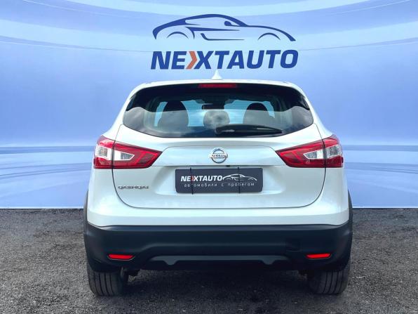 Nissan Qashqai II с пробегом 2017 года, цена 1 899 900 рублей, 72745 км, внедорожник, Автокод Объявления
