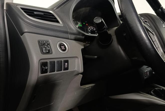 Mitsubishi L200 V с пробегом 2018 года, цена 1 950 000 рублей, 204402 км, offers.body_type.unknown, Автокод Объявления