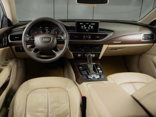 Audi A7 I (4G) Рестайлинг с пробегом 2015 года, цена 2 799 000 рублей, 193305 км, лифтбек, Автокод Объявления
