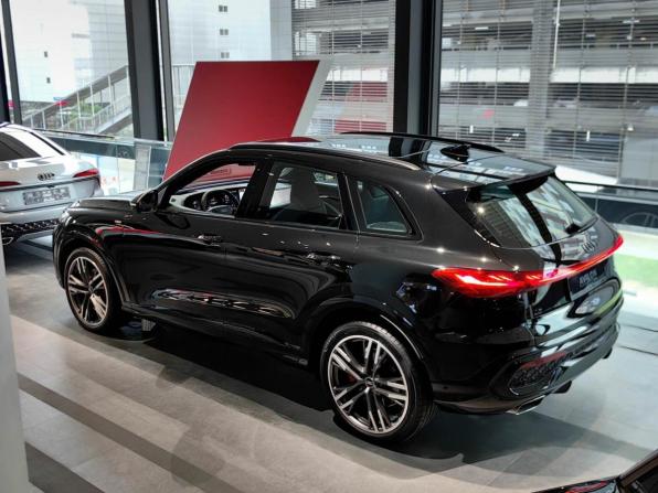 Новый Audi Q5 III (GU) 2026 года, цена 6 841 000 рублей, внедорожник, Автокод Объявления