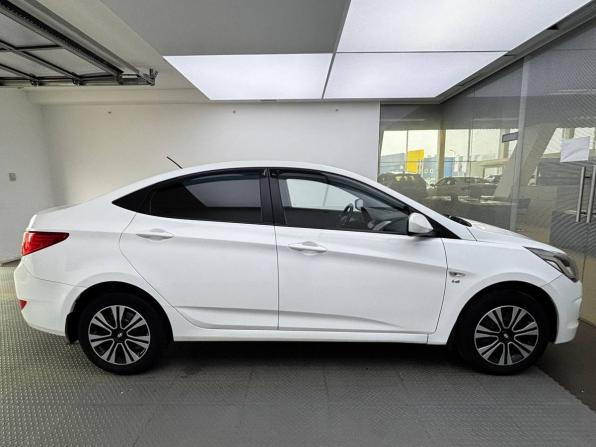 Hyundai Solaris I Рестайлинг с пробегом 2016 года, цена 890 000 рублей, 165269 км, седан, Автокод Объявления