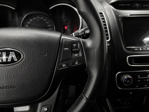 Kia Sorento II Рестайлинг с пробегом 2014 года, цена 1 595 000 рублей, 242109 км, внедорожник, Автокод Объявления