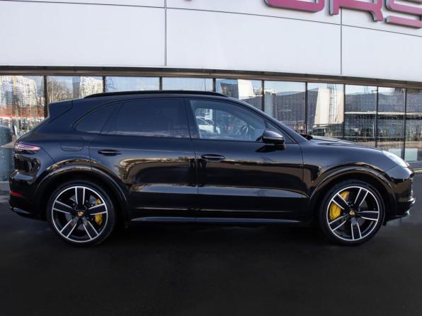 Porsche Cayenne III с пробегом 2018 года, цена 9 349 000 рублей, 57277 км, внедорожник, Автокод Объявления