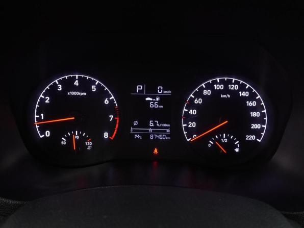 Hyundai Solaris II с пробегом 2019 года, цена 1 439 000 рублей, 87460 км, седан, Автокод Объявления