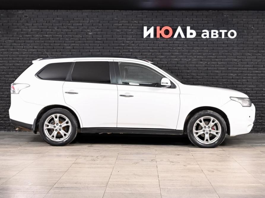 Mitsubishi Outlander III Екатеринбург  - изображение 8