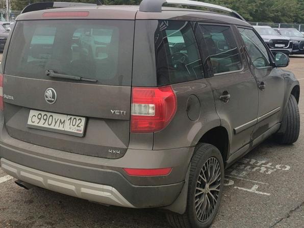 Skoda Yeti I Рестайлинг с пробегом 2016 года, цена 1 350 000 рублей, 159000 км, внедорожник, Автокод Объявления