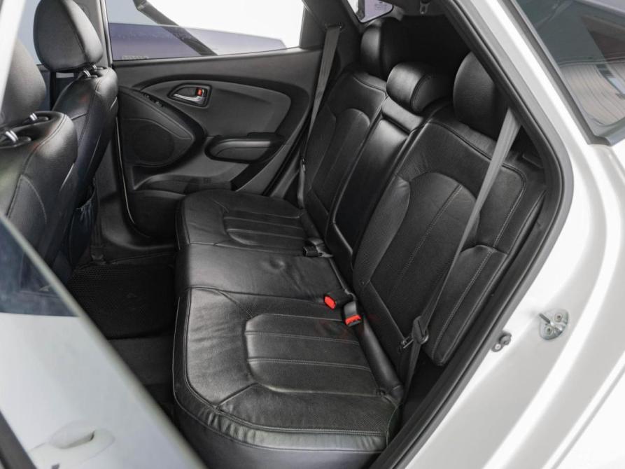 Hyundai Tucson II Тюмень  - изображение 9