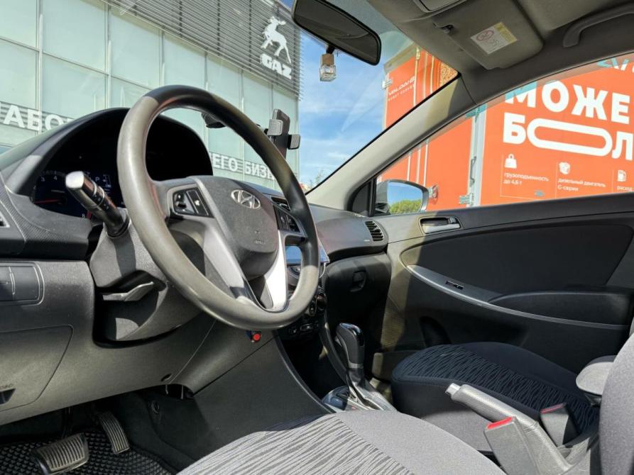 Hyundai Solaris I Рестайлинг Омск  - изображение 10