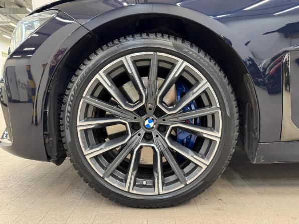 BMW 7 серии VI (G11/G12) Рестайлинг с пробегом 2020 года, цена 6 890 000 рублей, 78260 км, седан, Автокод Объявления