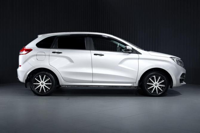 Lada (ВАЗ) XRAY I с пробегом 2018 года, цена 699 000 рублей, 127767 км, хэтчбек, Автокод Объявления