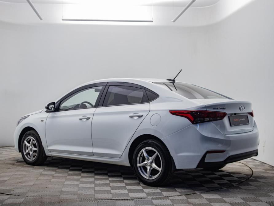 Hyundai Solaris II Москва  - изображение 3