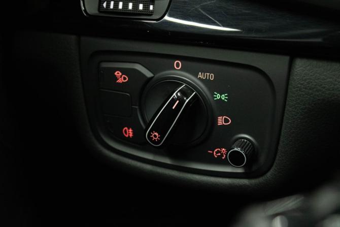 Audi A8 III (D4) с пробегом 2010 года, цена 1 319 000 рублей, 261069 км, седан, Автокод Объявления