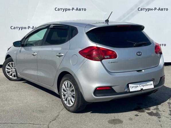Kia Ceed II с пробегом 2013 года, цена 900 000 рублей, 147000 км, хэтчбек, Автокод Объявления