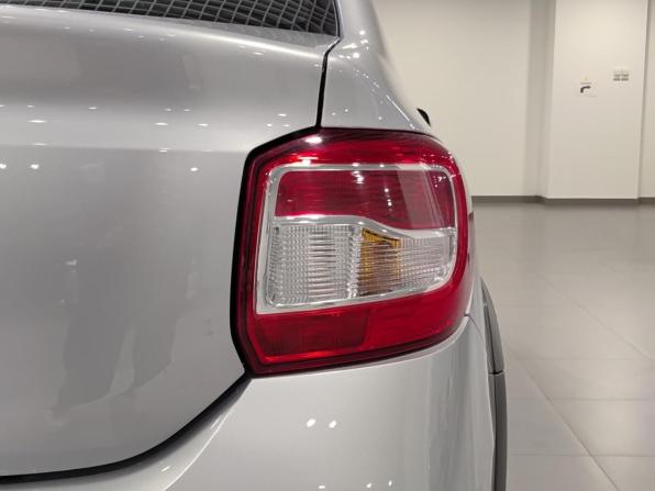 Renault Logan II Рестайлинг с пробегом 2021 года, цена 1 243 000 рублей, 76298 км, седан, Автокод Объявления
