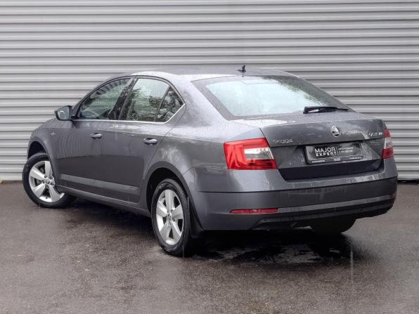 Skoda Octavia III (A7) Рестайлинг с пробегом 2020 года, цена 1 880 000 рублей, 80894 км, лифтбек, Автокод Объявления