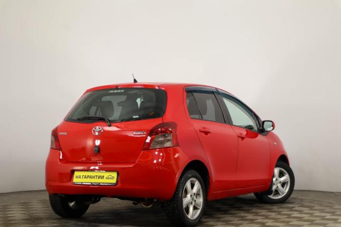 Toyota Yaris II с пробегом 2008 года, цена 519 000 рублей, 189000 км, хэтчбек, Автокод Объявления