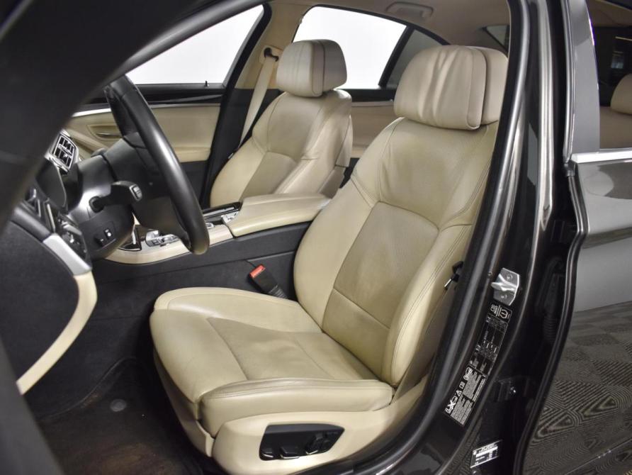 BMW 5 серии VI (F10/F11/F07) Рестайлинг Казань  - изображение 10