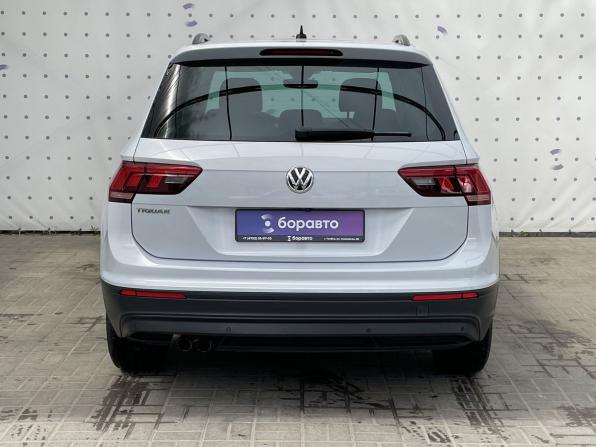 Volkswagen Tiguan II с пробегом 2018 года, цена 2 730 000 рублей, 28147 км, внедорожник, Автокод Объявления