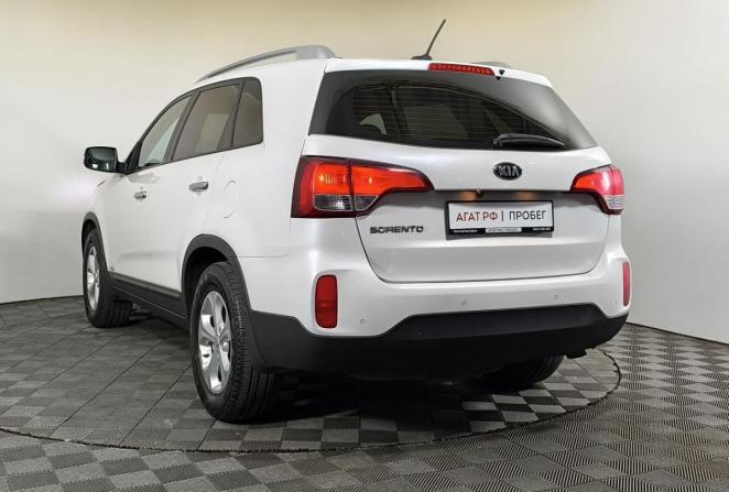 Kia Sorento II Рестайлинг с пробегом 2017 года, цена 2 125 000 рублей, 114117 км, внедорожник, Автокод Объявления