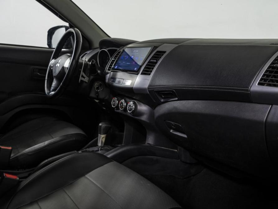 Mitsubishi Outlander II Рестайлинг Москва  - изображение 12