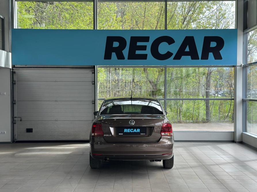 Volkswagen Polo V Рестайлинг Санкт-Петербург  - изображение 4