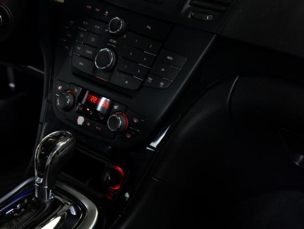 Opel Insignia I с пробегом 2010 года, цена 728 000 рублей, 213005 км, лифтбек, Автокод Объявления
