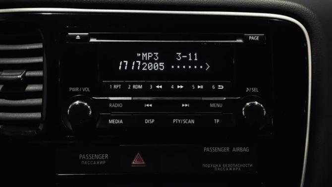 Mitsubishi Outlander III с пробегом 2014 года, цена 1 300 000 рублей, 210000 км, внедорожник, Автокод Объявления