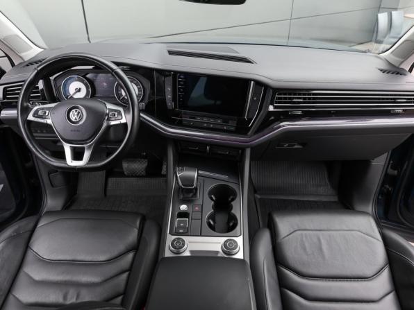 Volkswagen Touareg III с пробегом 2018 года, цена 4 598 000 рублей, 126612 км, внедорожник, Автокод Объявления