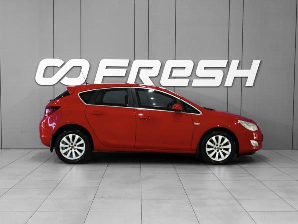 Opel Astra J с пробегом 2011 года, цена 648 000 рублей, 119828 км, хэтчбек, Автокод Объявления