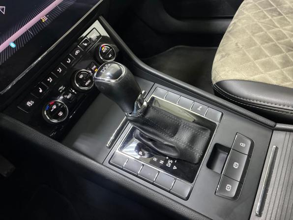 Skoda Superb III с пробегом 2018 года, цена 1 780 000 рублей, 155000 км, лифтбек, Автокод Объявления