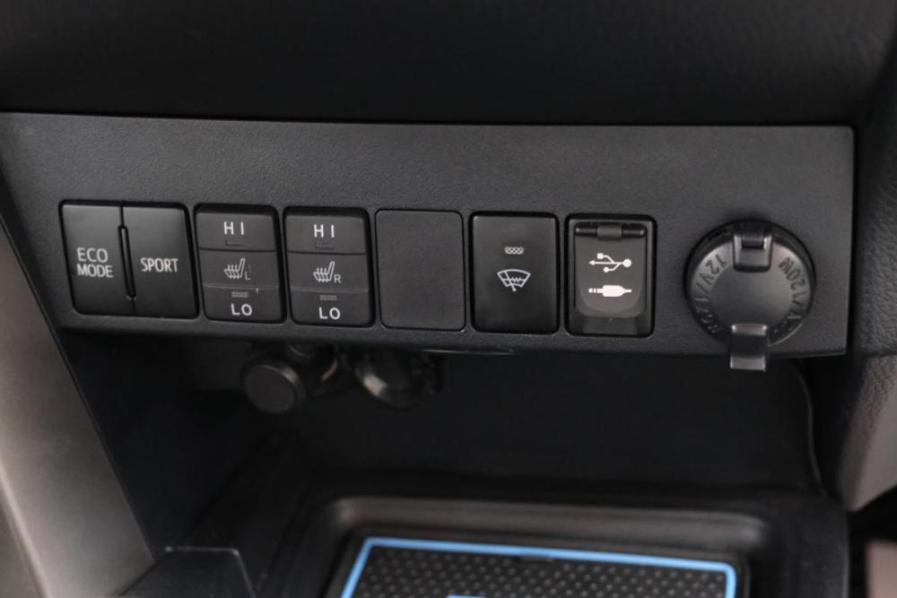 Toyota RAV4 IV (XA40) Омск  - изображение 16