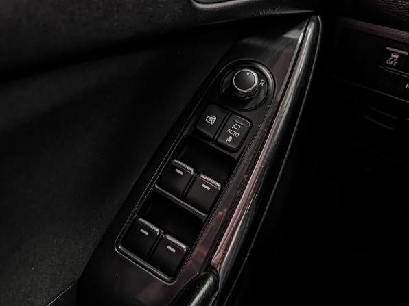 Mazda 6 III (GJ) Рестайлинг с пробегом 2018 года, цена 1 695 000 рублей, 235499 км, седан, Автокод Объявления