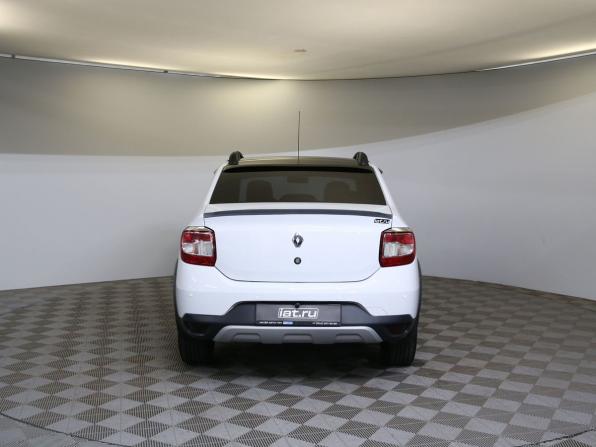 Renault Logan II Рестайлинг с пробегом 2021 года, цена 1 435 000 рублей, 53220 км, седан, Автокод Объявления