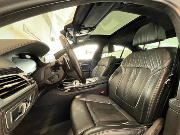 BMW 7 серии VI (G11/G12) Рестайлинг с пробегом 2020 года, цена 4 880 000 рублей, 186306 км, седан, Автокод Объявления