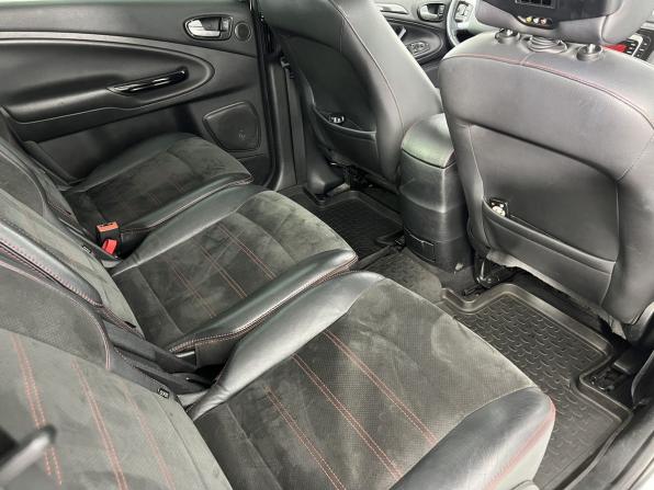 Ford S-MAX I Рестайлинг с пробегом 2011 года, цена 970 000 рублей, 243180 км, минивэн, Автокод Объявления