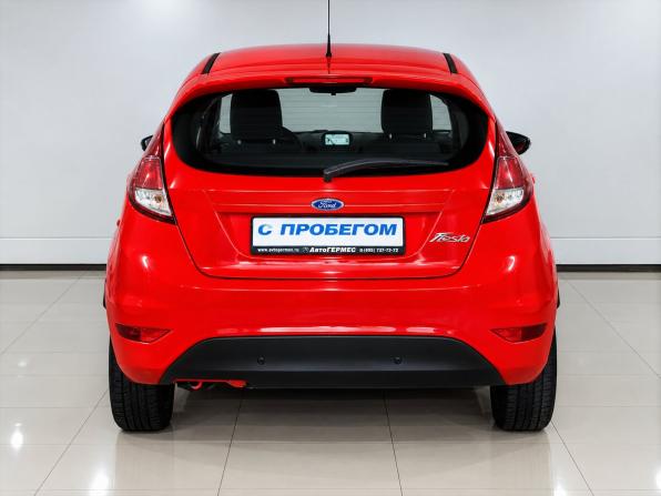 Ford Fiesta Mk6 Рестайлинг с пробегом 2016 года, цена 780 000 рублей, 131149 км, хэтчбек, Автокод Объявления