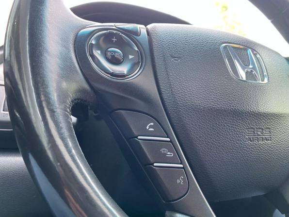 Honda Accord IX с пробегом 2013 года, цена 1 599 000 рублей, 215000 км, седан, Автокод Объявления