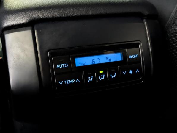 Toyota Land Cruiser Prado 150 Series Рестайлинг 2 с пробегом 2019 года, цена 4 650 000 рублей, 153000 км, внедорожник, Автокод Объявления