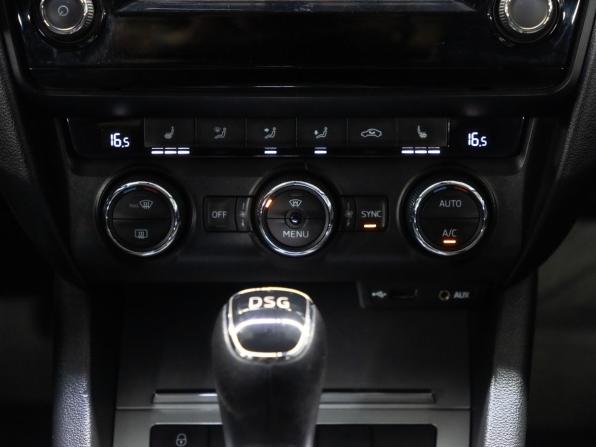 Skoda Octavia III (A7) с пробегом 2016 года, цена 1 499 000 рублей, 143532 км, лифтбек, Автокод Объявления