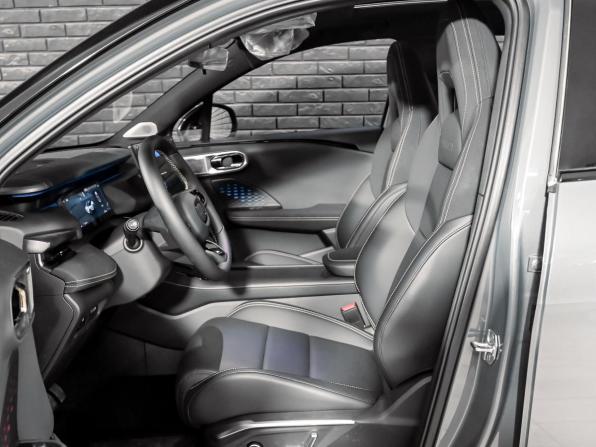 Lynk &amp; Co 06 I Рестайлинг с пробегом 2026 года, цена 3 250 000 рублей, 57 км, внедорожник, Автокод Объявления
