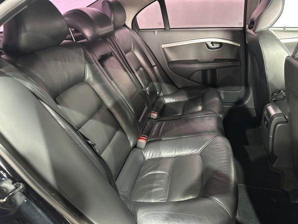 Volvo S80 II Рестайлинг с пробегом 2011 года, цена 947 000 рублей, 413505 км, седан, Автокод Объявления